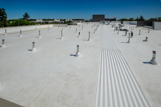 Best Flat Roofing  in Carlton, OR